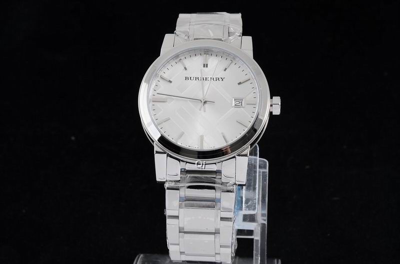 Burberry Watch 186